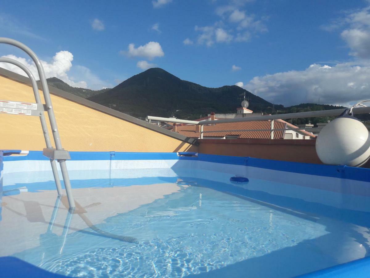 Mansarda Verdi Brolo Exterior foto